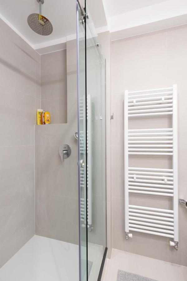 Wonderful Central Athens 2 Bedroom 2 Bath Sleeps 8 Экстерьер фото